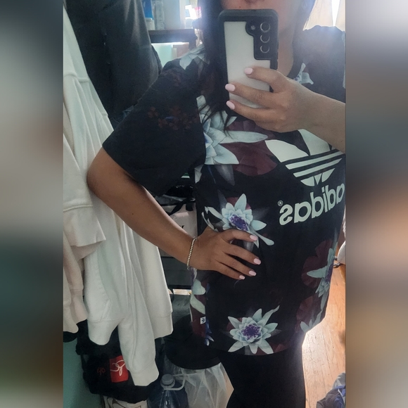 Adidas Rare Lotus Floral Tshirt Tee - Picture 8 of 8